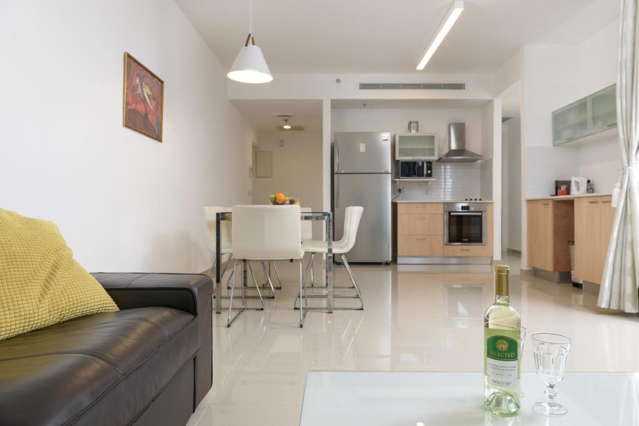 3 Ma'On - By Beach Apartments Tlv Tel Aviv Eksteriør bilde